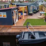 Incl Boat, Jacuzzi,subboarts On A Quiet Park With Private Parking